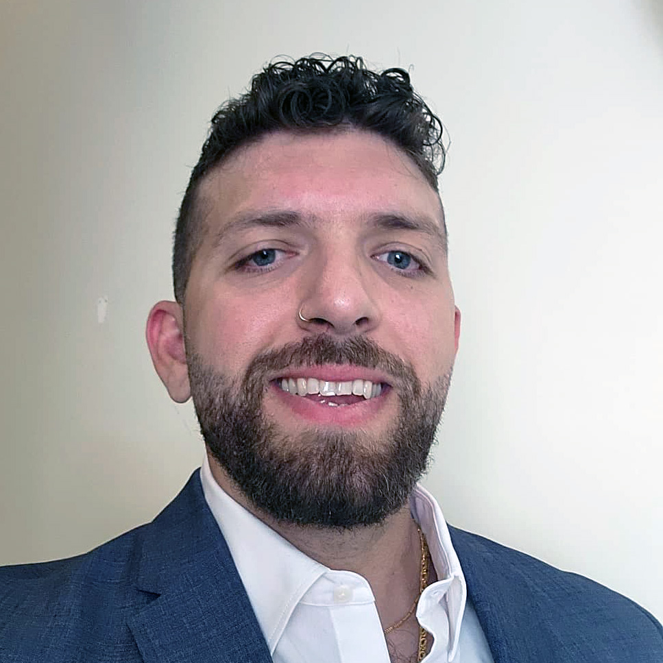 Daniel Petro, Xano